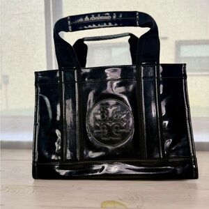 Tory Burch Ella Large Patent Tote Black Logo Shopper Bag